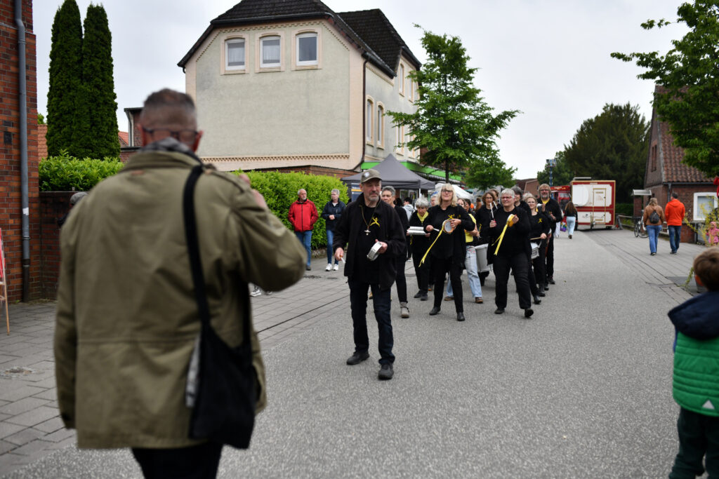 Samba auf dem Maifest 2025 Werbegemeinschaft Bardowick